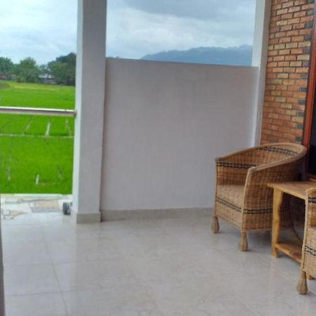 Hotel Toba Boi Tuk Tuk Exterior foto