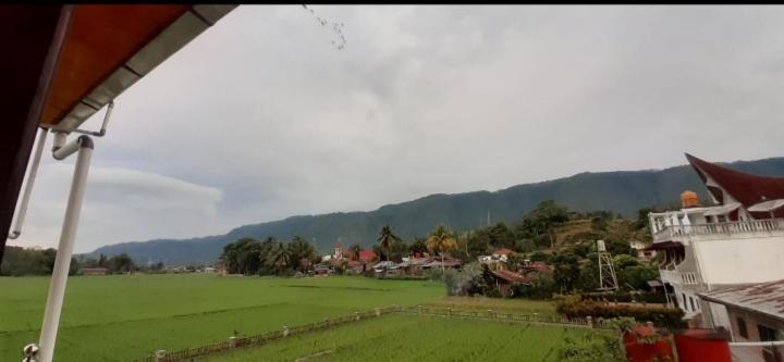 Hotel Toba Boi Tuk Tuk Exterior foto